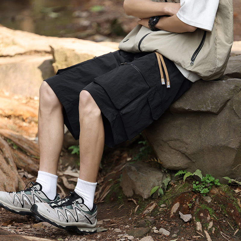 Multi-pocket shorts-D109