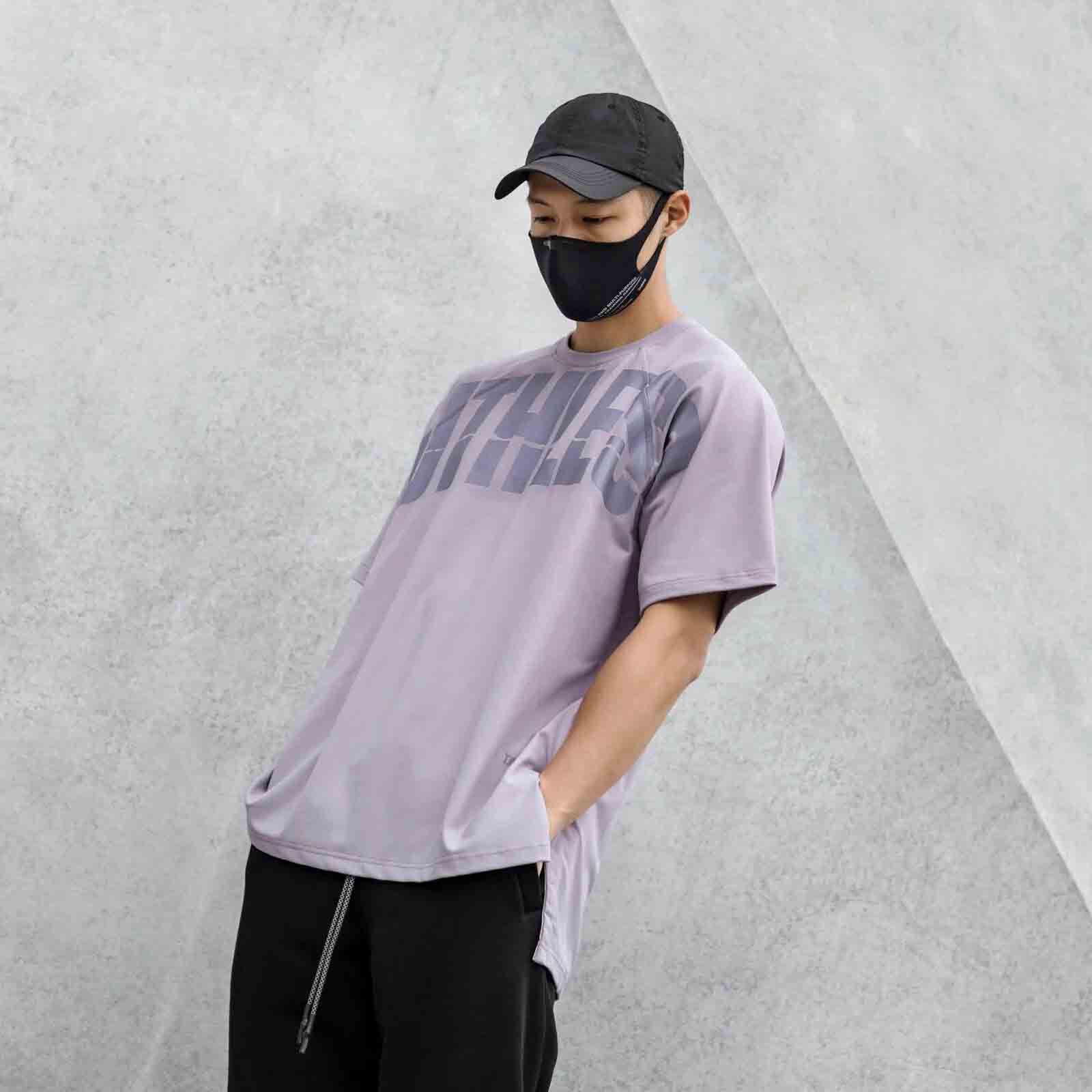 Slim letter TEE-D675