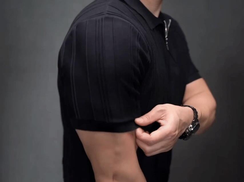 Striped zip-up polo shirt-D180