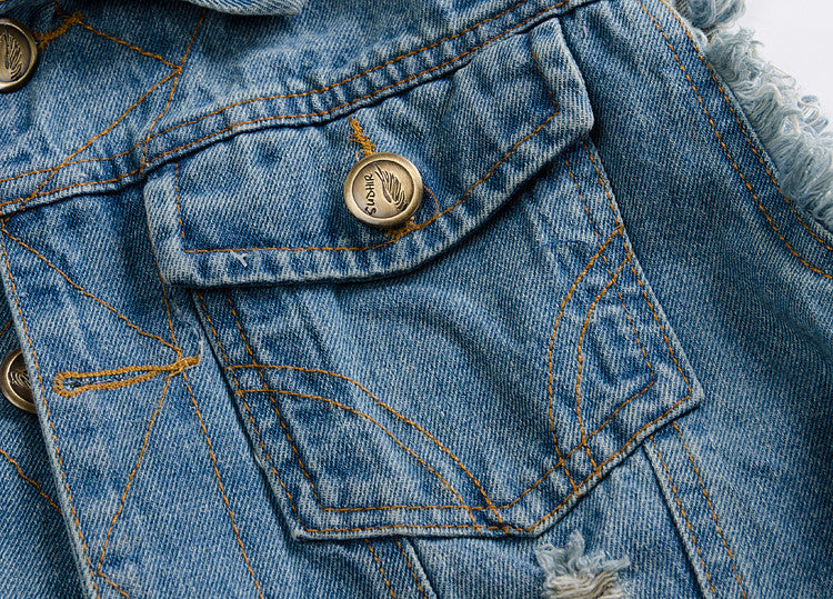 Ripped denim vest-D681