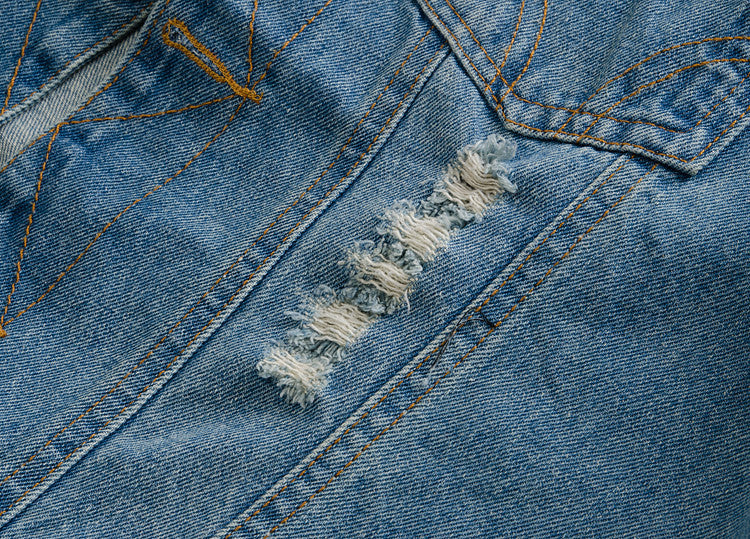 Ripped denim vest-D681