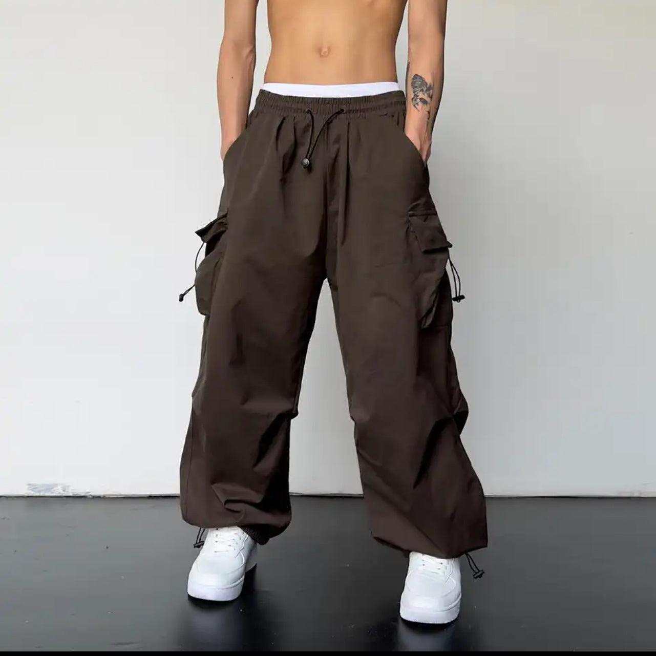 Oversize pants with multiple pockets-D131