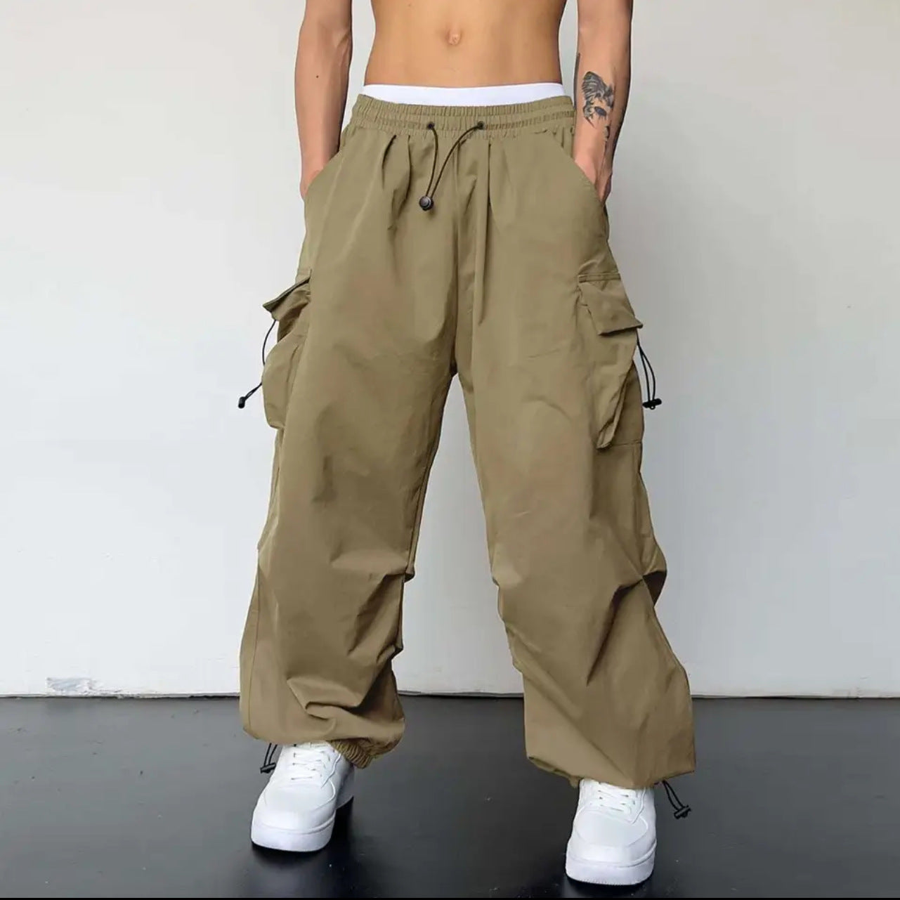 Oversize pants with multiple pockets-D131