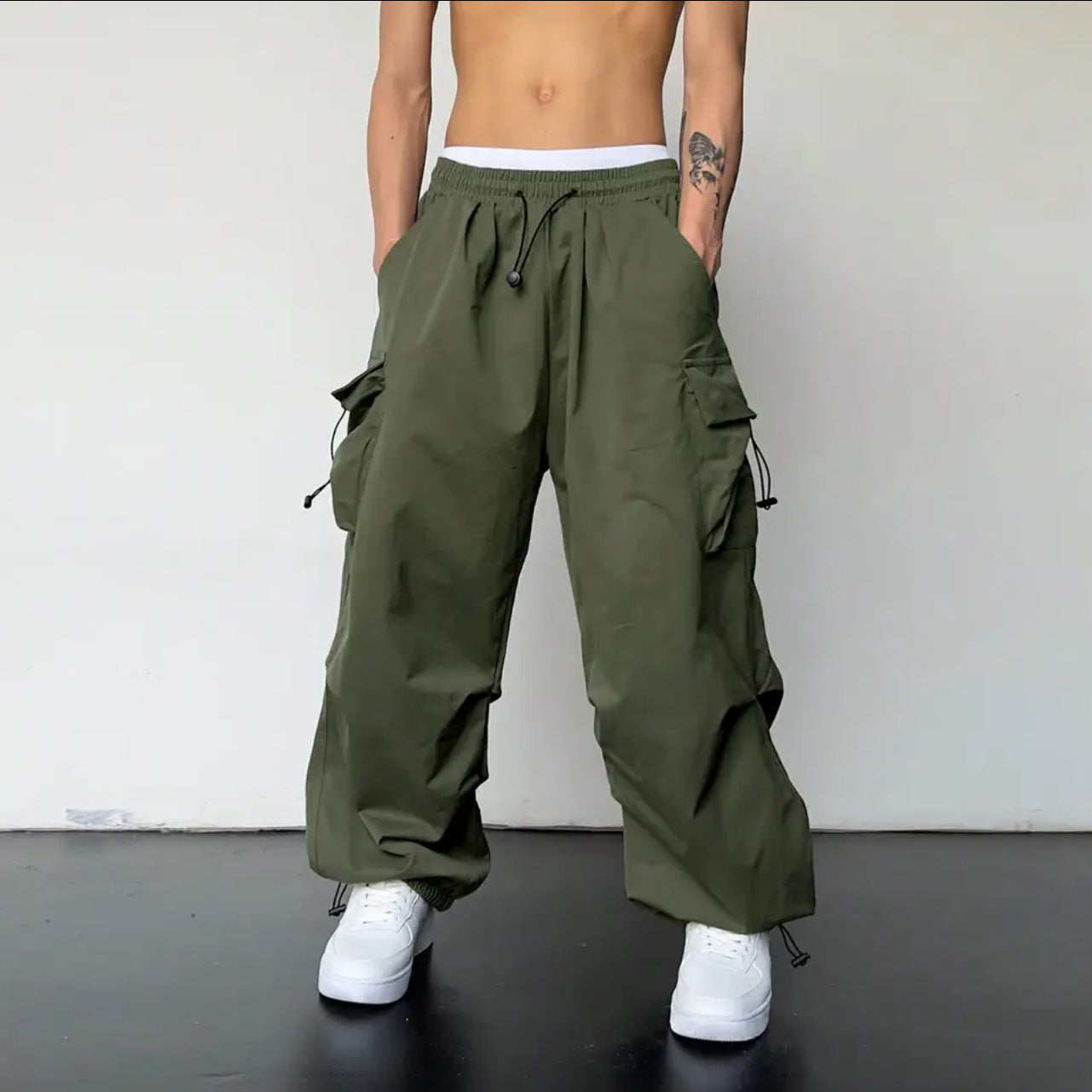 Oversize pants with multiple pockets-D131