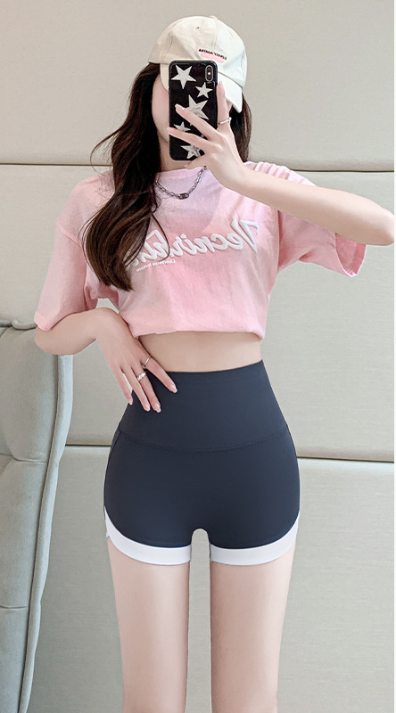 Tight shorts-D708