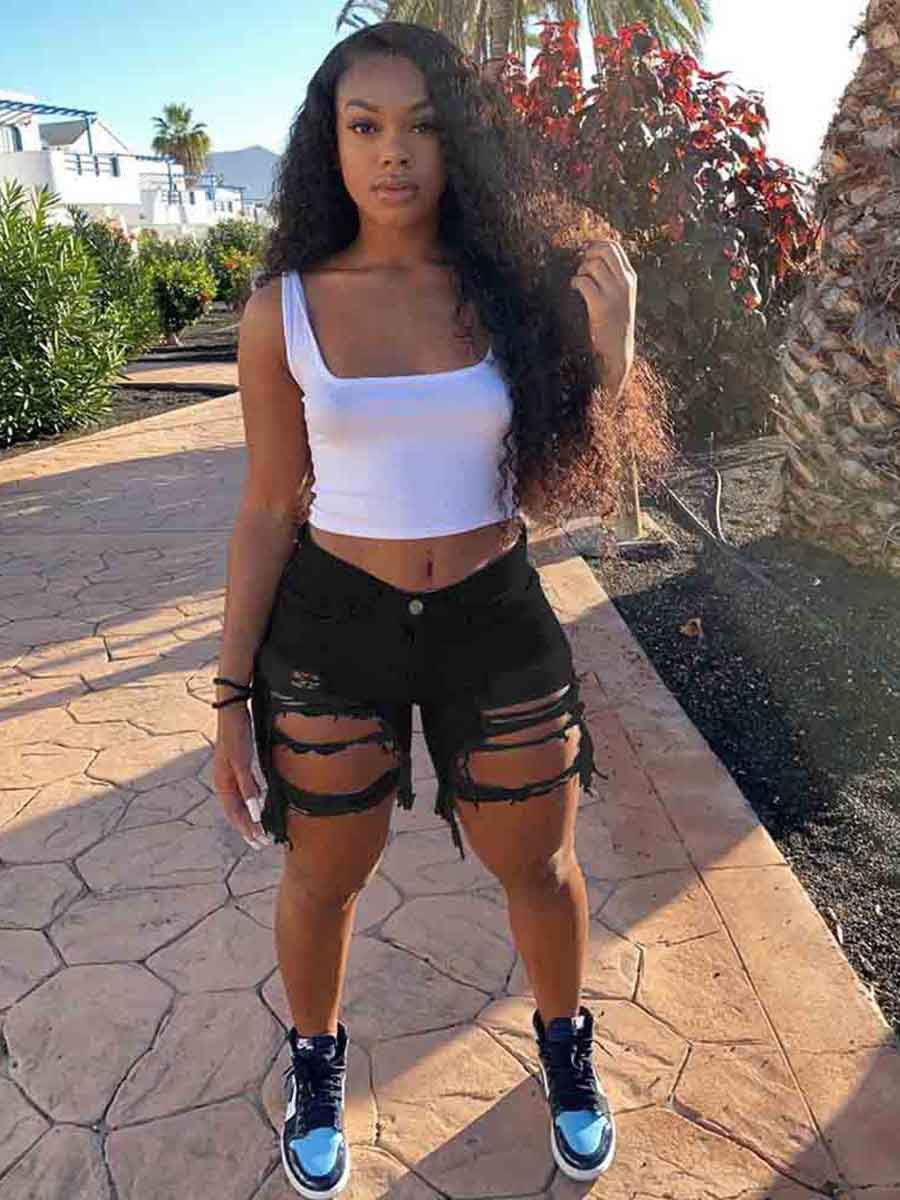 Ripped shorts with design-D435