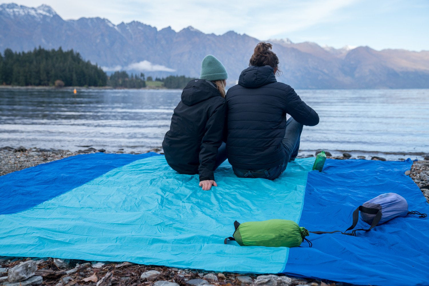 Lightweight quick-drying beach mat-D250
