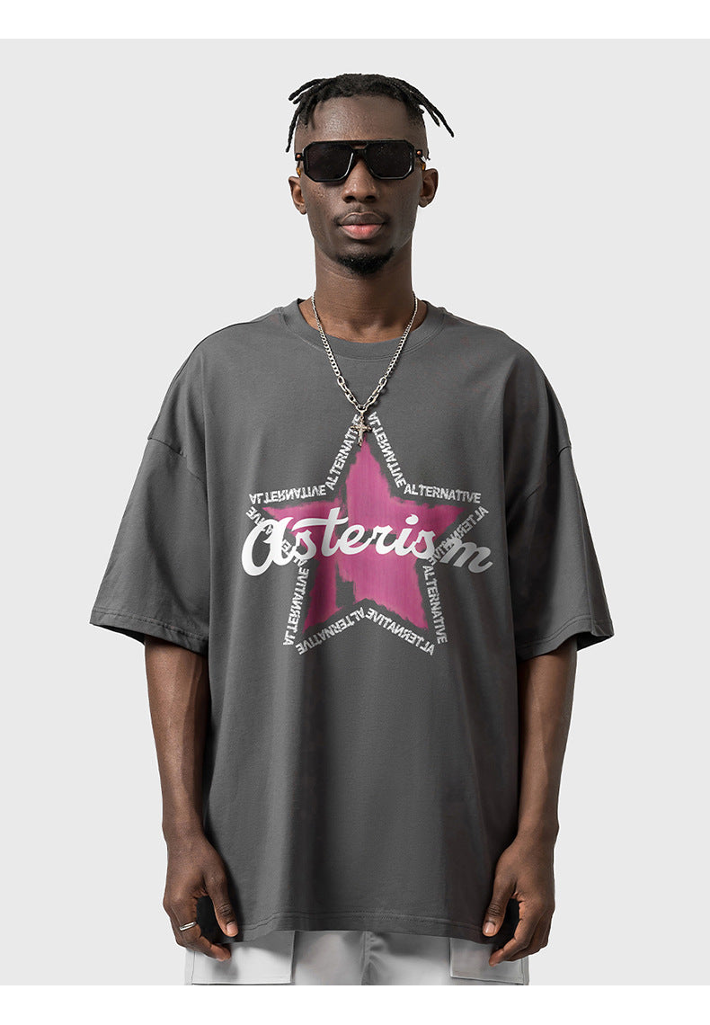 Tee-D490 con estampado de estrellas de cinco puntas | Inspanda